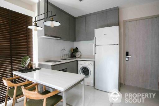 1-BR Condo at Rhythm Sukhumvit 36-38 near BTS Thong Lor