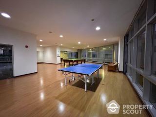 1-BR Condo at Modern Home Tower Condominium near MRT Wat Mangkon