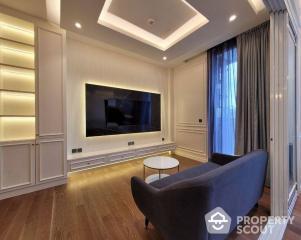 1-BR Condo at Muniq Langsuan near BTS Ratchadamri