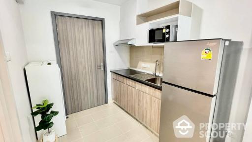 1-BR Condo at Supalai Loft Prajadhipok-Wongwian Yai near BTS Wongwian Yai