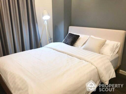 2-BR Condo at Nara 9 Sathorn-Narathiwas near BTS Chong Nonsi