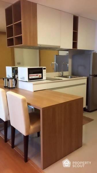 1-BR Condo at Inter Lux Premier Sukhumvit 13 near ARL Makkasan