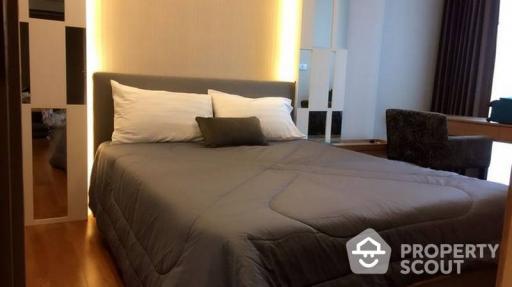 1-BR Condo at Inter Lux Premier Sukhumvit 13 near ARL Makkasan