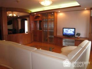 2-BR Condo at Las Colinas near BTS Asok (ID 404140)