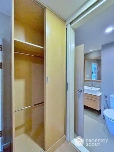 1-BR Condo at D 25 Thonglor Condominium near BTS Phrom Phong