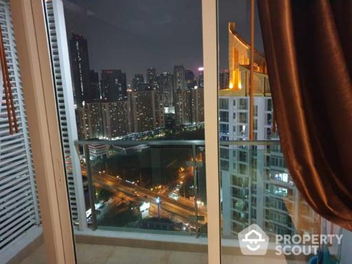 1-BR Condo at T.C. Green Rama 9 near MRT Phra Ram 9 (ID 402300)