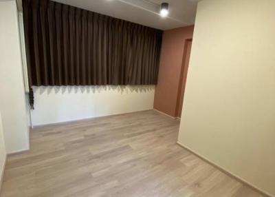 2-BR Condo at Siam Condominium near MRT Phra Ram 9