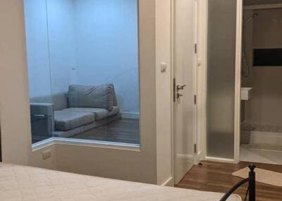 1-BR Condo near BTS Punnawithi