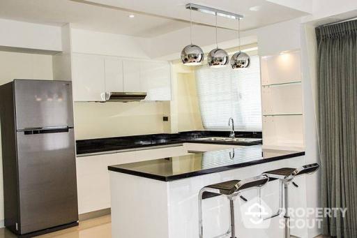 1-BR Condo at Diamond Tower Condominium near BTS Chong Nonsi (ID 405939)