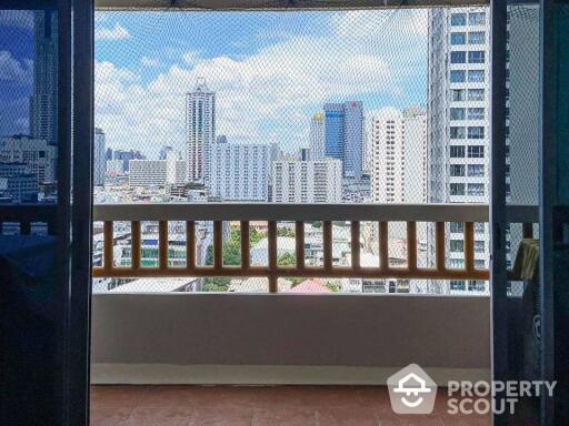 2-BR Condo at Petch 9 Tower near BTS Ratchathewi (ID 479961)