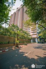 1-BR Condo at Pipat Place Condominium near MRT Lumphini