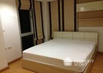 2-BR Condo at The Master Sathorn Condominium near BTS Krung Thon Buri