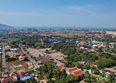 Land available in Bang Saray L010945