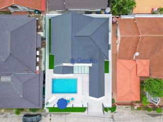 4 Bedrooms House in Casa Jomtien Village Jomtien H010942