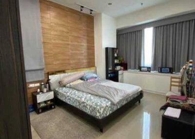 2-BR Condo at T.C. Green Rama 9 near MRT Phra Ram 9 (ID 517434)