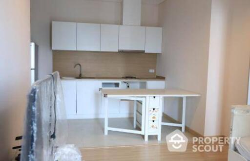 1-BR Condo near MRT Kamphaeng Phet (ID 424101)