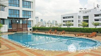 2-BR Apt. near BTS Phrom Phong (ID 20483)