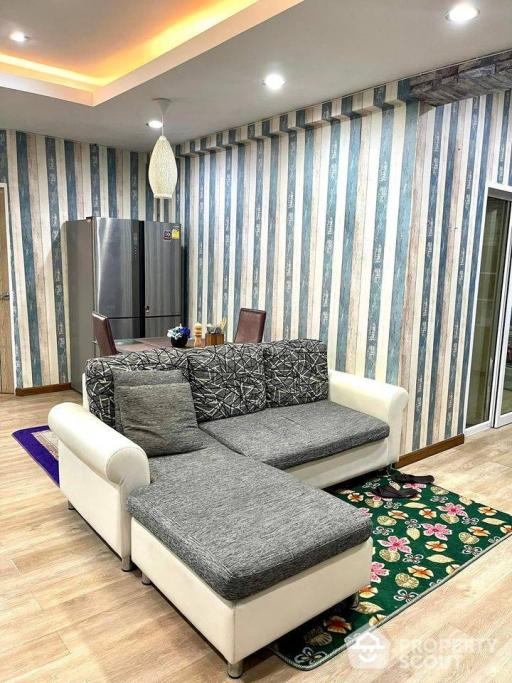 1-BR Serviced Apt. near MRT Sam Yot