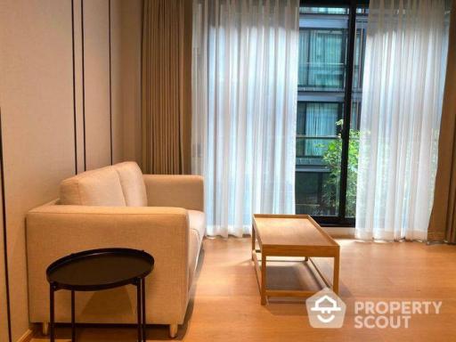 1-BR Condo at Chalermnit Art De Maison near BTS Thong Lor