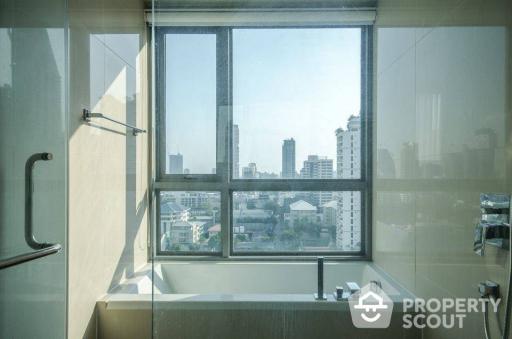 2-BR Condo at H Sukhumvit 43 near BTS Phrom Phong