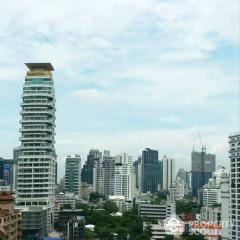 1-BR Condo at H Sukhumvit 43 near BTS Phrom Phong (ID 466197)