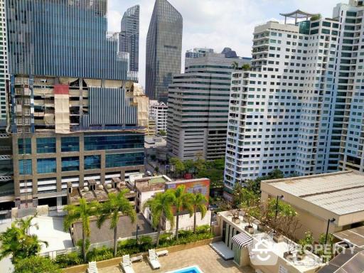 2-BR Condo at Grand Park View Condominium near MRT Sukhumvit