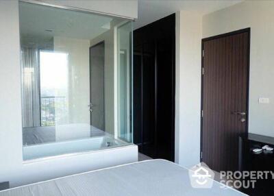 1-BR Condo at Rhythm Sukhumvit 44/1 near BTS Phra Khanong (ID 405482)