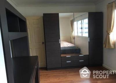 2-BR Condo at Grand Park View Asoke near MRT Sukhumvit (ID 424674)