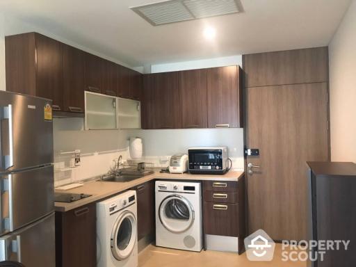 1-BR Condo at Noble Refine Prompong near BTS Phrom Phong