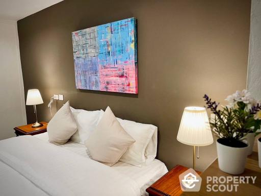 2-BR Apt. near BTS Phloen Chit