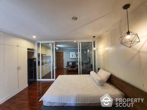 1-BR Condo at Rin House Condominium near MRT Sukhumvit (ID 491772)