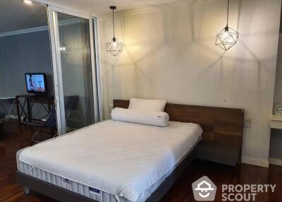 1-BR Condo at Rin House Condominium near MRT Sukhumvit (ID 491772)