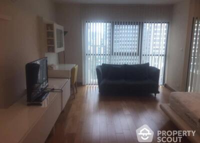 1-BR Condo at Sathorn Gardens near MRT Si Lom (ID 491796)