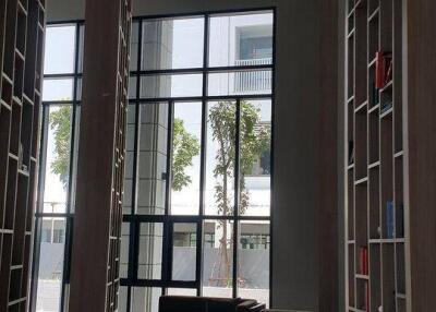 1-BR Condo at The Capital Eakamai-Thonglor near ARL Ramkhamhaeng