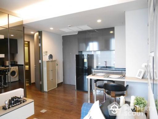 1-BR Condo at The Lumpini 24 near BTS Phrom Phong