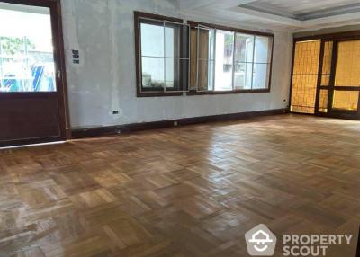 3-BR House near BTS Victory Monument (ID 492971)