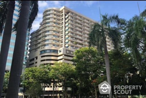 1-BR Condo near MRT Sam Yot