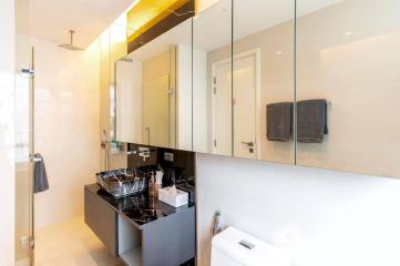 2-BR Condo near MRT Sukhumvit