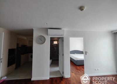 1-BR Condo at 49 Plus near BTS Phrom Phong