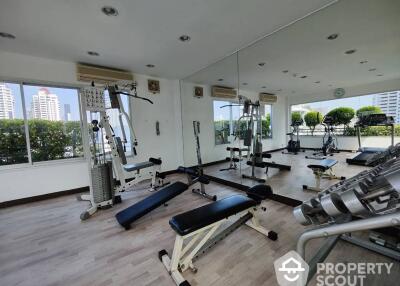 1-BR Condo at 49 Plus near BTS Phrom Phong