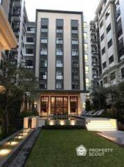 2-BR Condo near BTS Phrom Phong