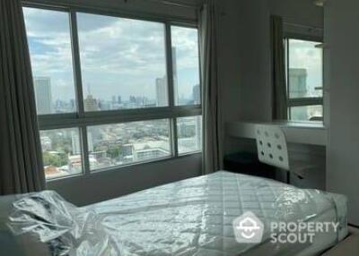 2-BR Condo at Q House Sathorn near BTS Krung Thon Buri