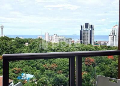 Unixx Condo For Sale in Pratumnak