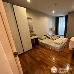 2-BR Condo at The Niche Sukhumvit 49 near MRT Phetchaburi