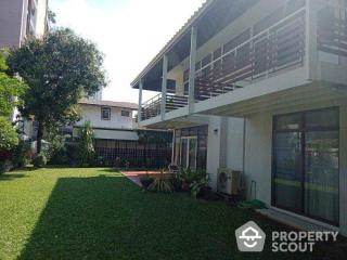 3-BR House near MRT Sanam Chai