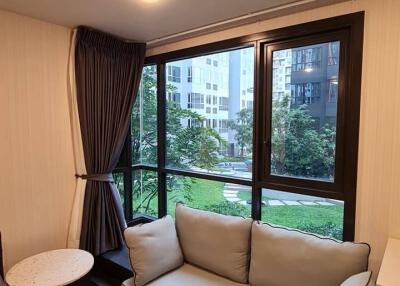 1-BR Condo near MRT Huai Khwang