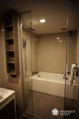 1-BR Condo at Liv @ 49 near BTS Thong Lor (ID 457057)