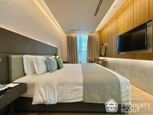 1-BR Serviced Apt. near MRT Phetchaburi