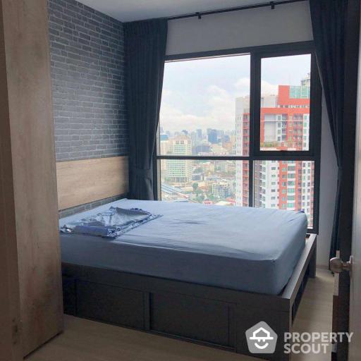 1-BR Condo near MRT Sam Yot (ID 495589)