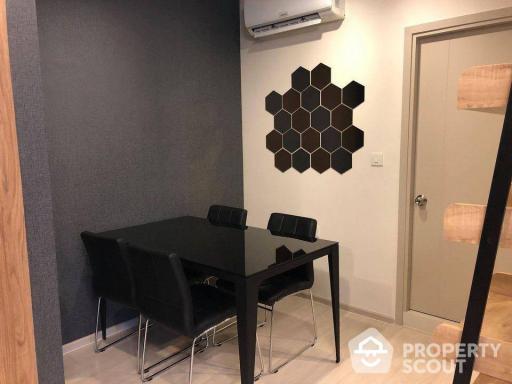 1-BR Condo near MRT Sam Yot (ID 495589)